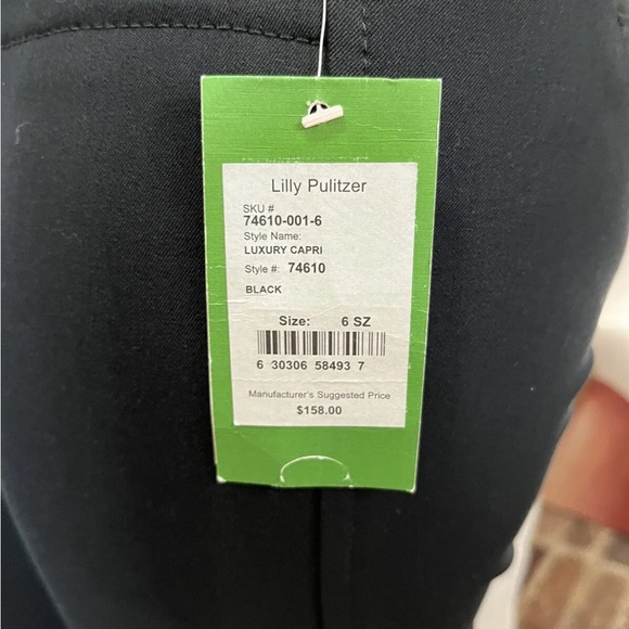 Lilly Pulitzer capri pants - Picture 3 of 7